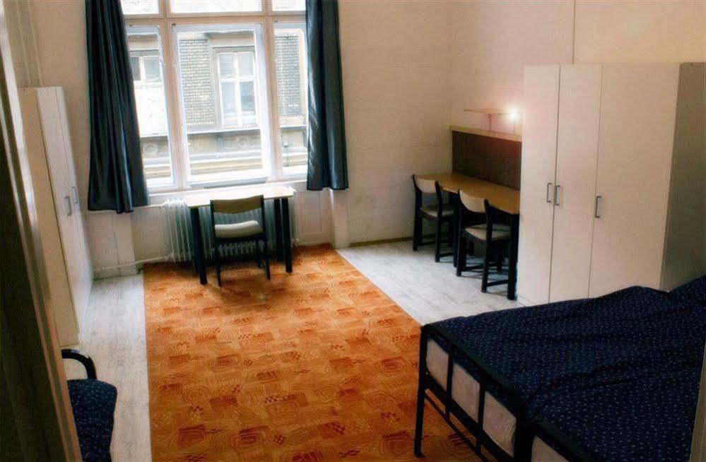 Dbc Hostel Budapešť Exteriér fotografie